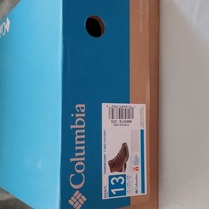 Men's Columbia hiking boot size 13
